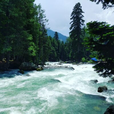 Aru Valley - 2-Day Itinerary