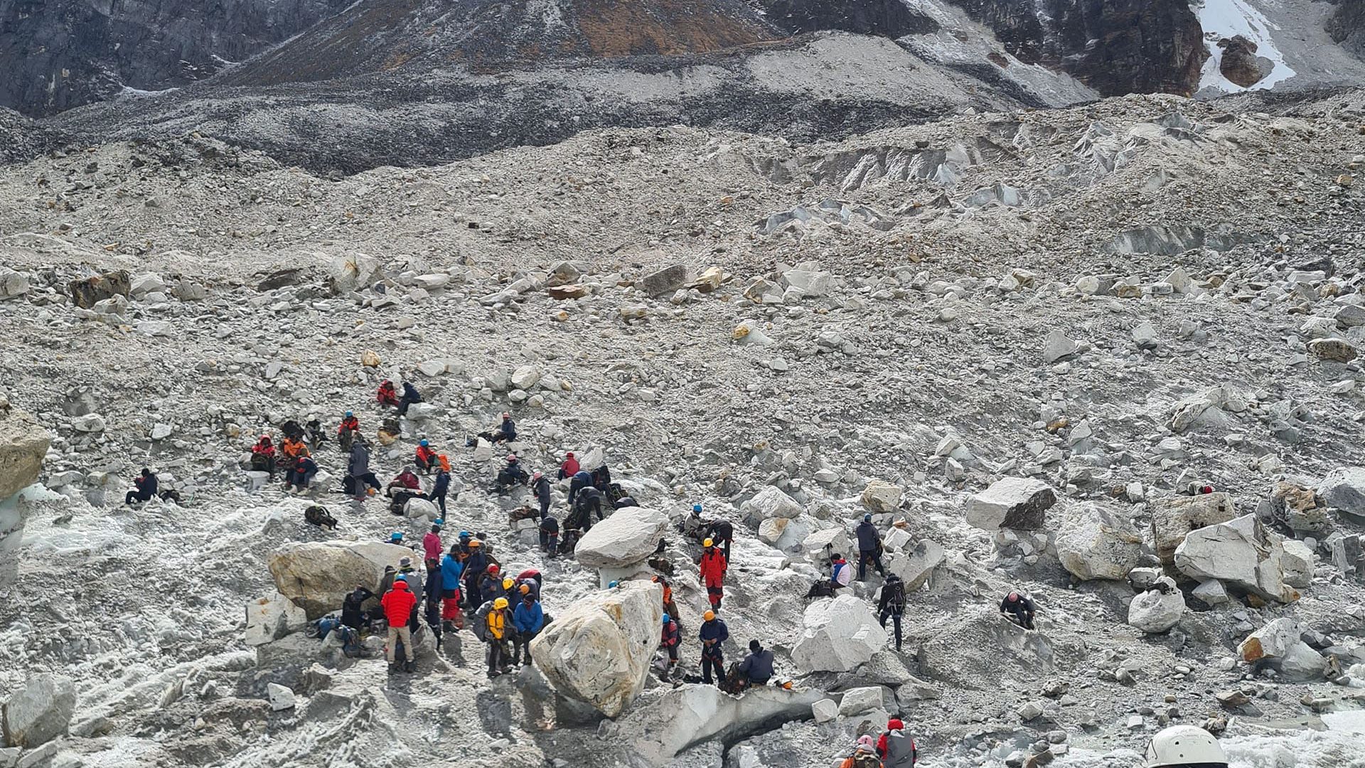Trekkers on Glacier Training
